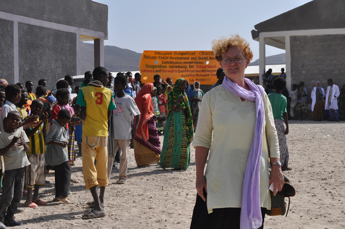Else Berglund i flyktinglägret i Aysaita, Etiopien. Foto: Therése N. Jonsson
