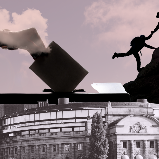 Riksdagen i förgrunden, två personer klättrar uppför ett berg i bakgrunden. En hand sticker fram och stoppar ner en valsedel i en valurna.