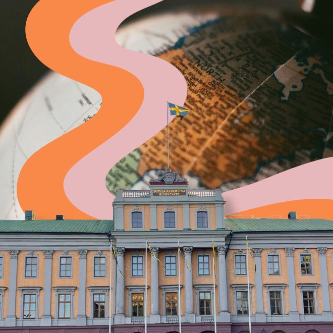 utrikesdepartementets byggnad i förgrunden med jordglob i bakgrunden