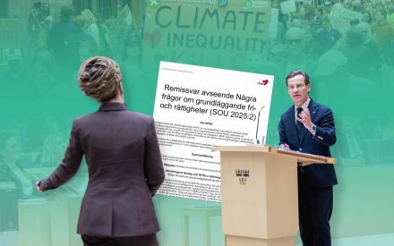 Politiker debatterar i kammaren. I förgrunden syns ett remissvar från RFSU och i bakgrunden demonstrerar människor.