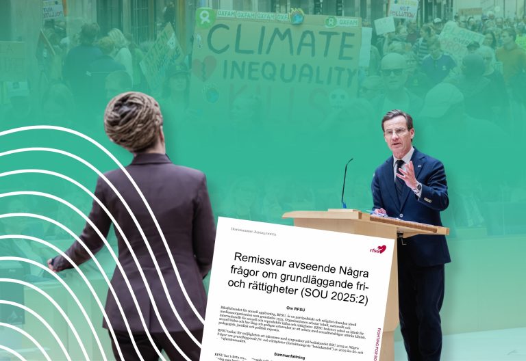 Politiker debatterar i kammaren. I förgrunden syns ett remissvar från RFSU och i bakgrunden demonstrerar människor.